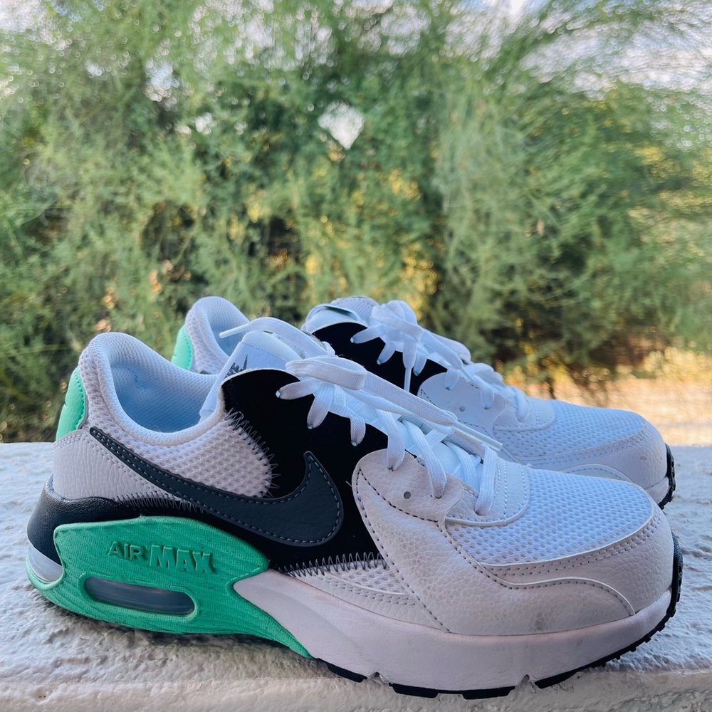 Nike AirMax Shoes